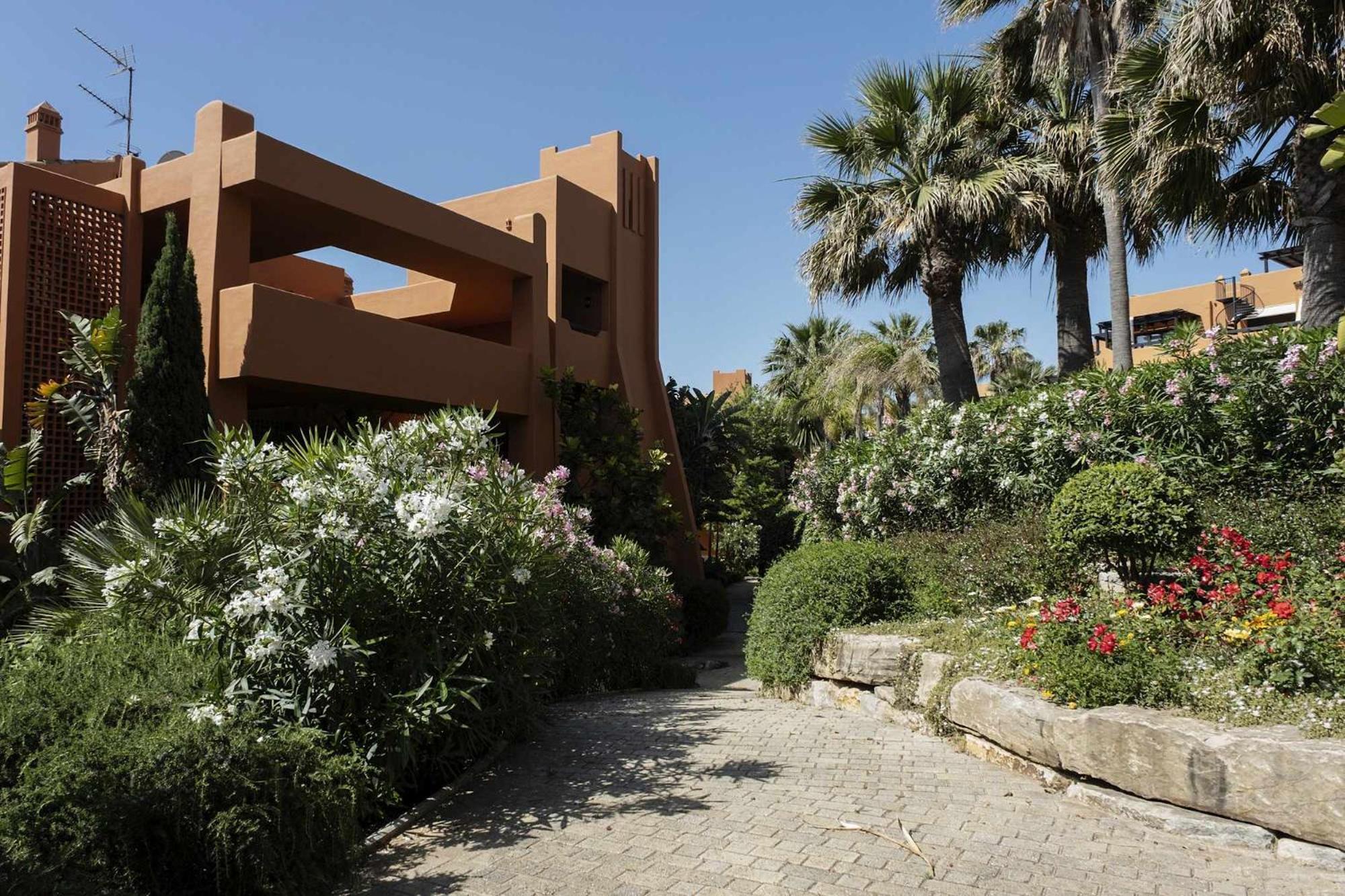 Bougainvillea Bay Estepona Dış mekan fotoğraf